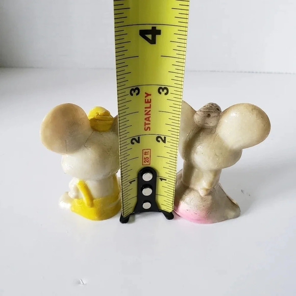 Vintage set  of 2 Plastic Mice Salt/Pepper Shakers. - Picture 5 of 5